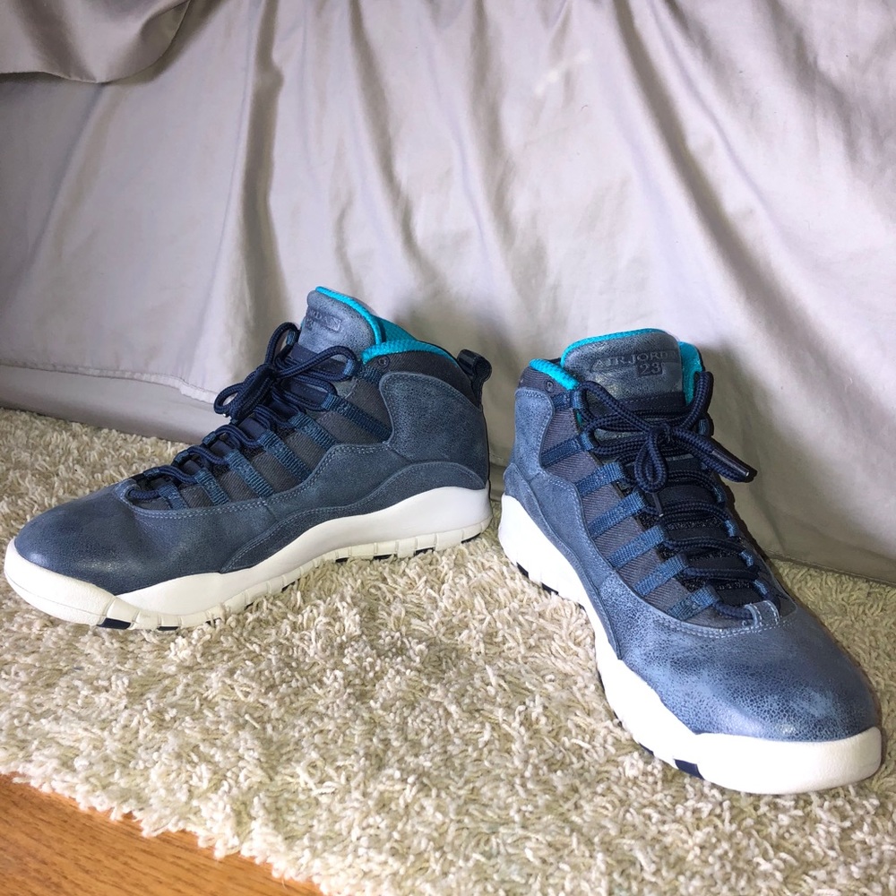 Jordan 10 - Picture 2 of 2